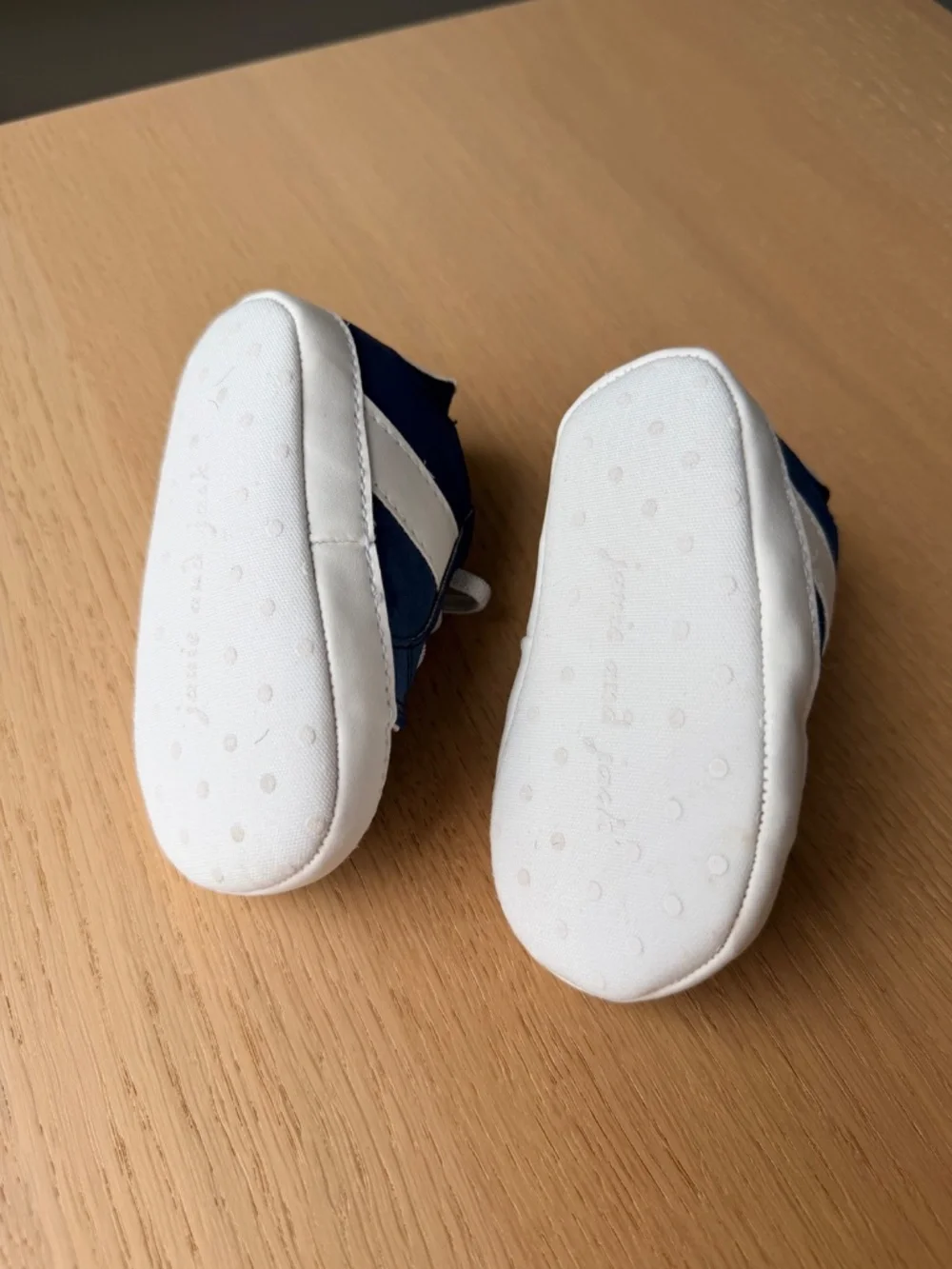 Janie and Jack- navy blue baby sneakers, 6-12 months